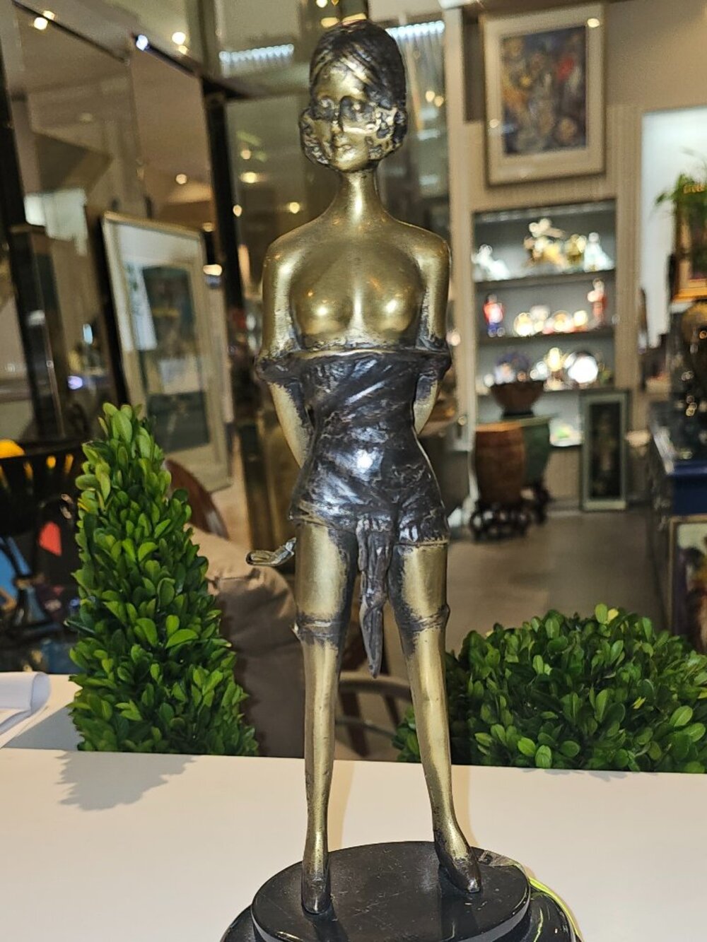 Bronze Dominatrix